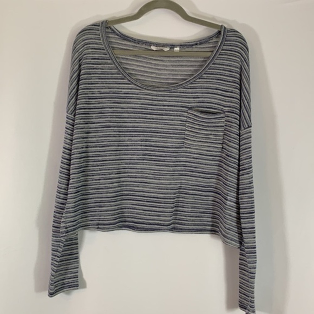 Reitmans Blue &White Striped Cropped Long Sleeve Top